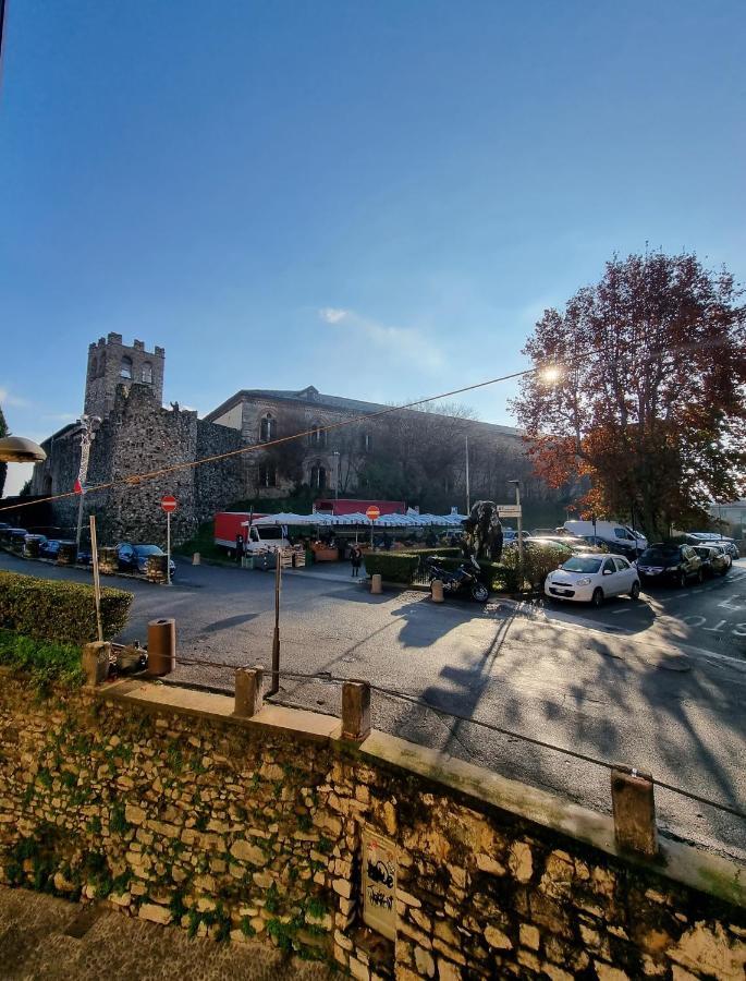 La Finestra Sul Castello Desenzano-By Goccia Di Lago Desenzano del Garda Eksteriør bilde