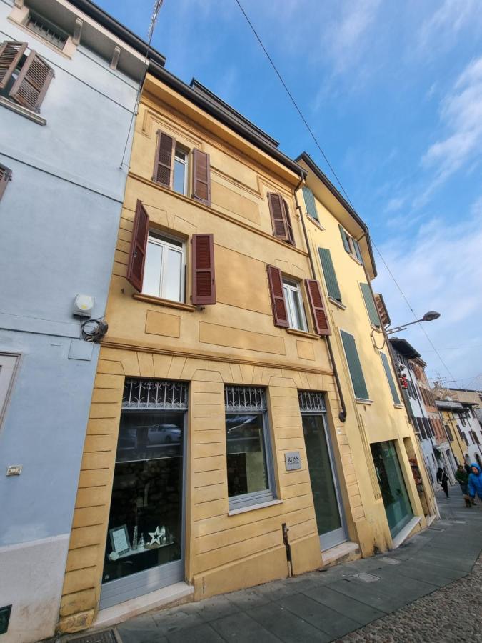 La Finestra Sul Castello Desenzano-By Goccia Di Lago Desenzano del Garda Eksteriør bilde